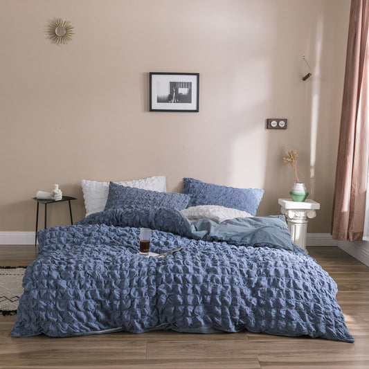 Four-Piece Cotton Seersucker Bed Set