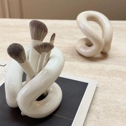 Creative Rope Knot Ceramic Toothbrush Holder